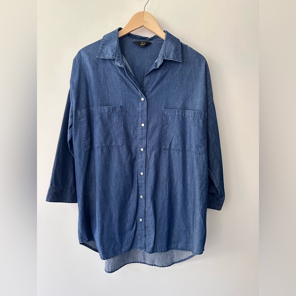 Jack | M | Chambray Denim Button-Down Shirt